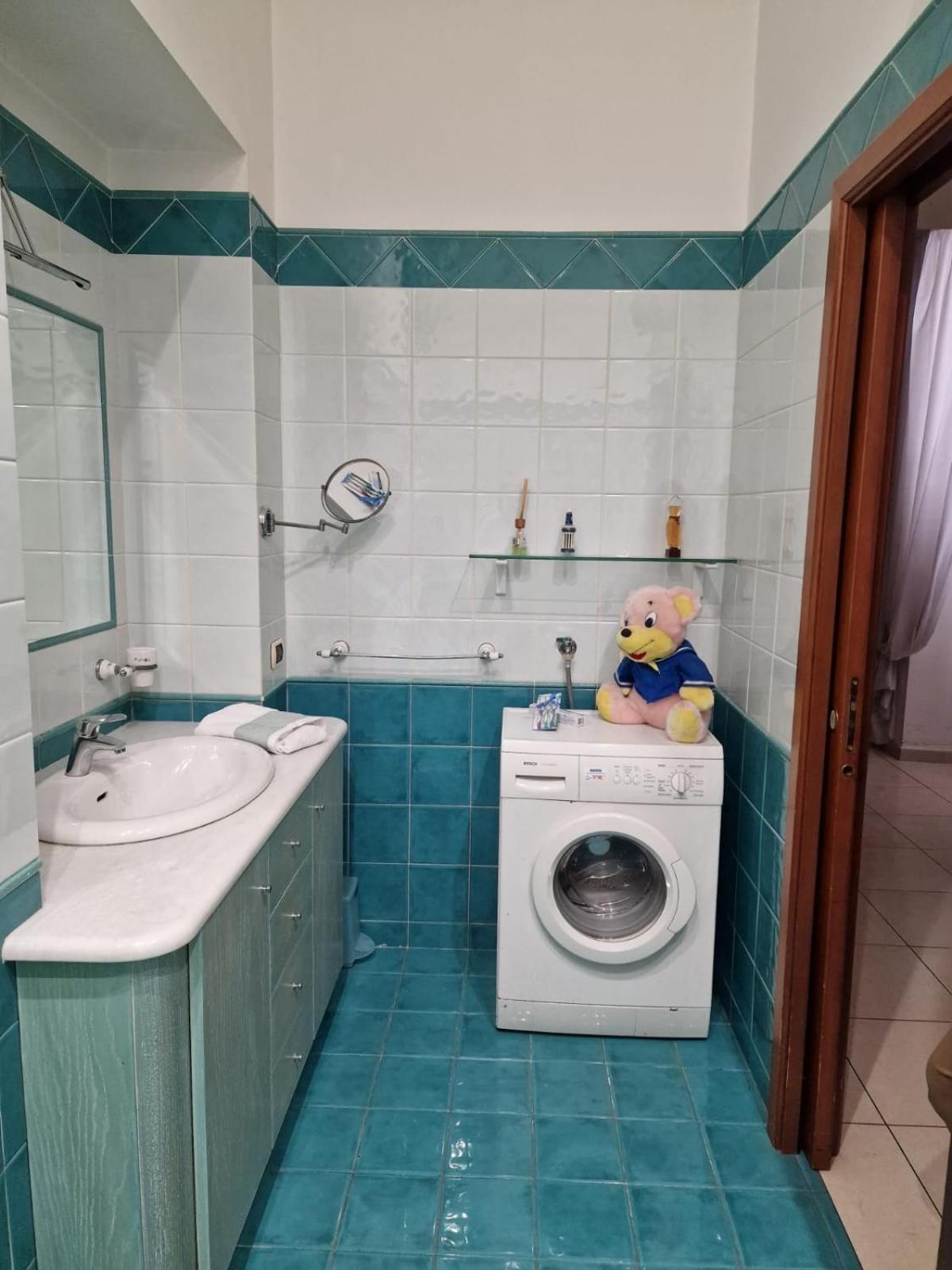 Vomero Inn Neapel Exteriör bild
