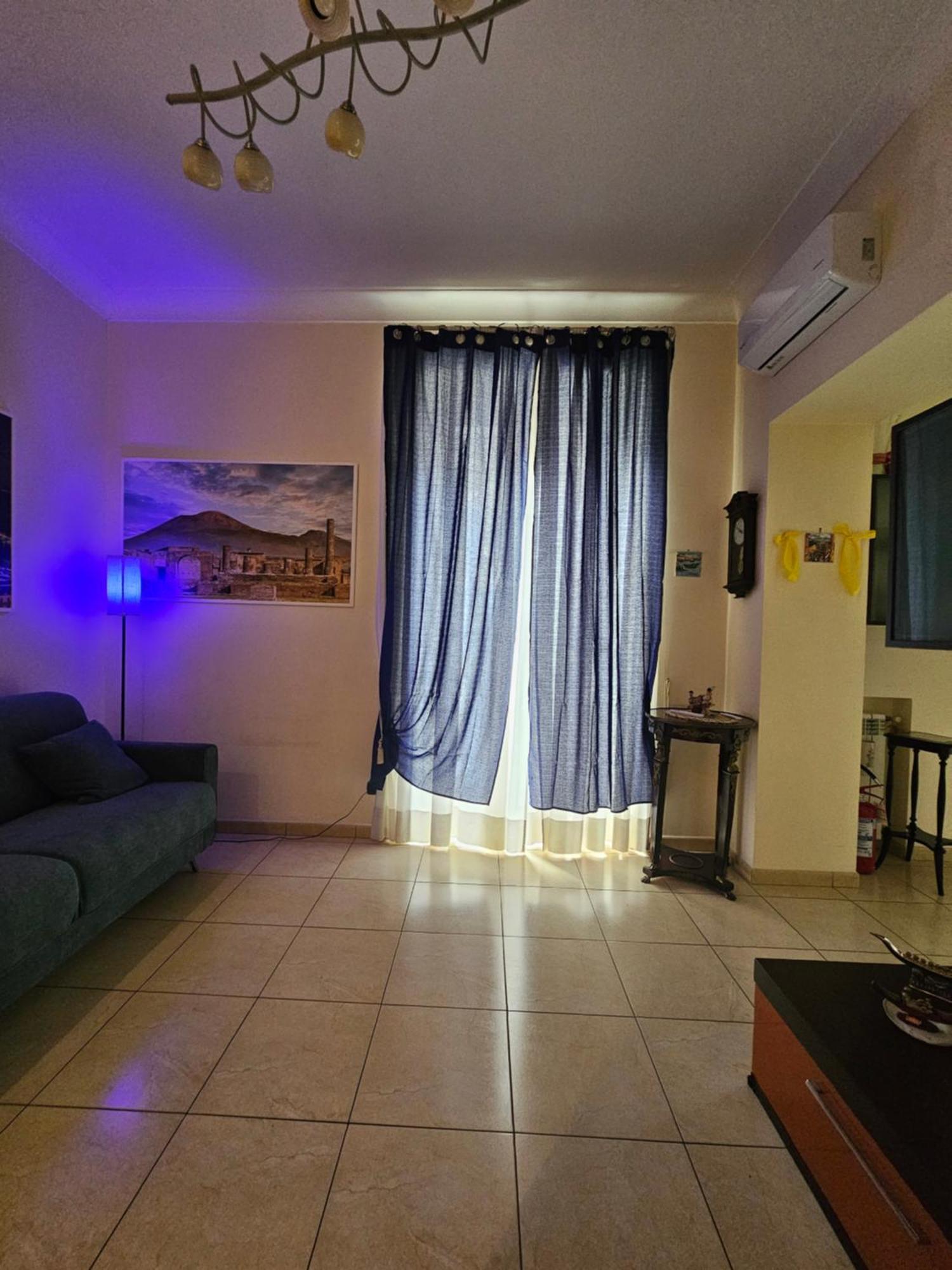 Vomero Inn Neapel Exteriör bild