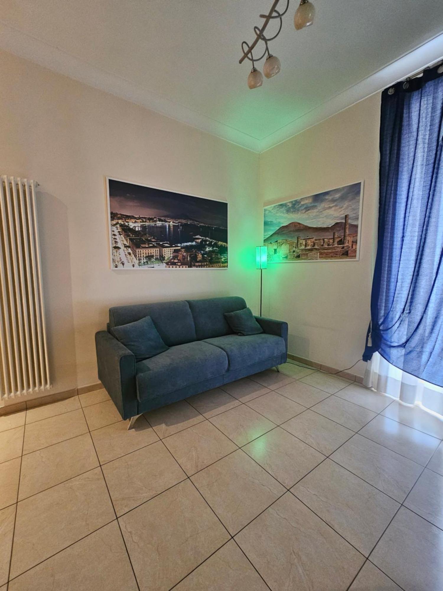 Vomero Inn Neapel Exteriör bild